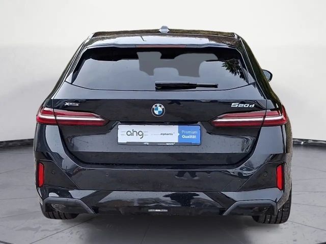 BMW 520 520d M-Sport Touring xDrive