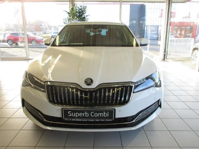 Skoda Superb Combi Style Style
