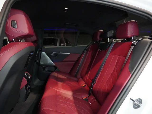 BMW 520 520d M-Sport Sedan xDrive