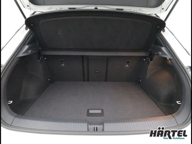 Volkswagen T-Roc 1.5 TSI DSG R-Line