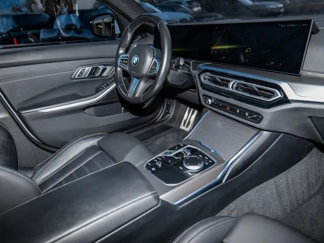 BMW 330 330d M-Sport Sedan xDrive