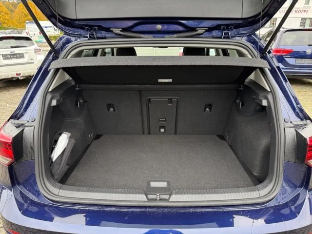 Volkswagen Golf 1.5 TSI Golf VIII