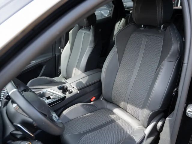 Peugeot 3008 EAT8 GT-Line PureTech