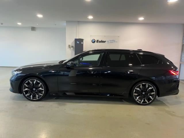 BMW 520 520i M-Sport Touring