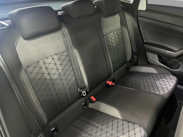 Volkswagen Taigo 1.5 TSI R-Line