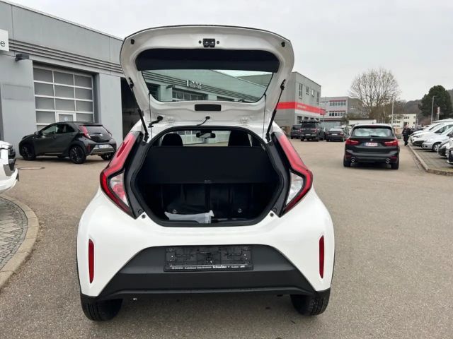 Toyota Aygo X Business Hatchback