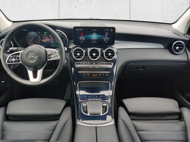 Mercedes-Benz GLC 300 4MATIC