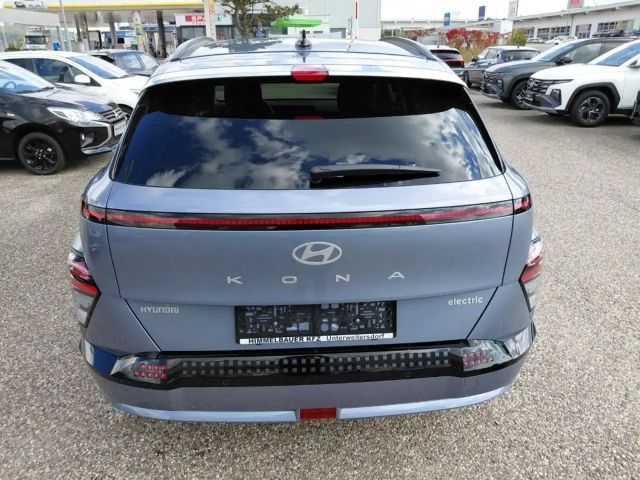 Hyundai Kona 64 kWh Electric
