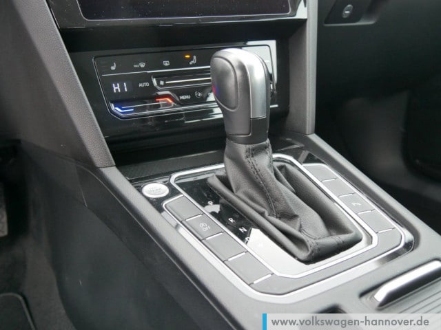 Volkswagen Passat 2.0 TDI Business DSG Variant