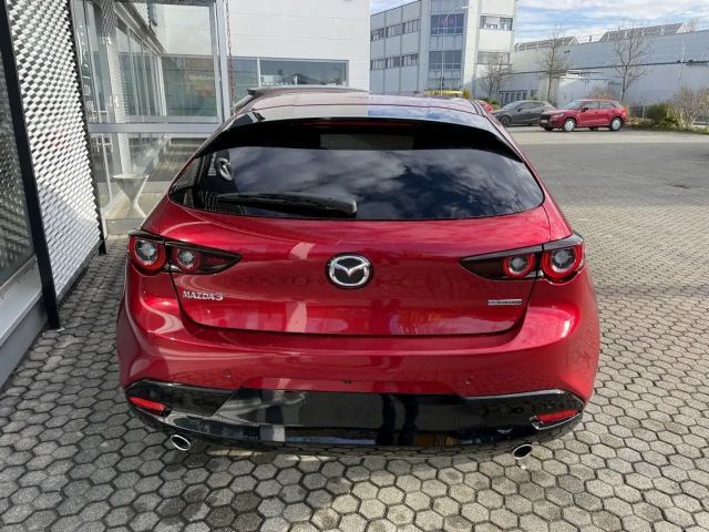 Mazda 3 Exclusive-line