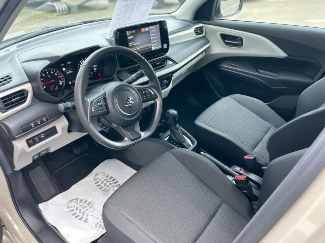 Suzuki Swift Comfort DualJet Hybrid