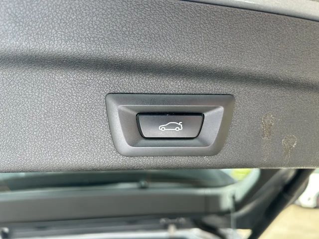 BMW 220 220i Active Tourer