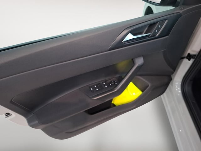 Volkswagen Polo VI 1.0 Facelift LED PDC SpurH Virtual