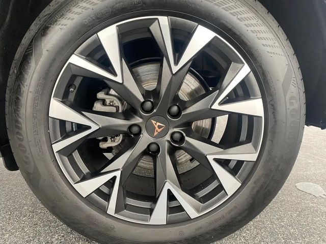 Cupra Terramar 1.5 e-Hybrid