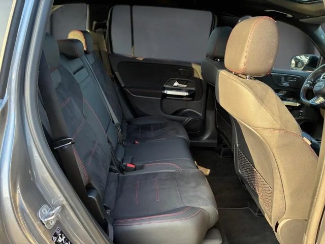 Mercedes-Benz GLB 250 4MATIC AMG Line