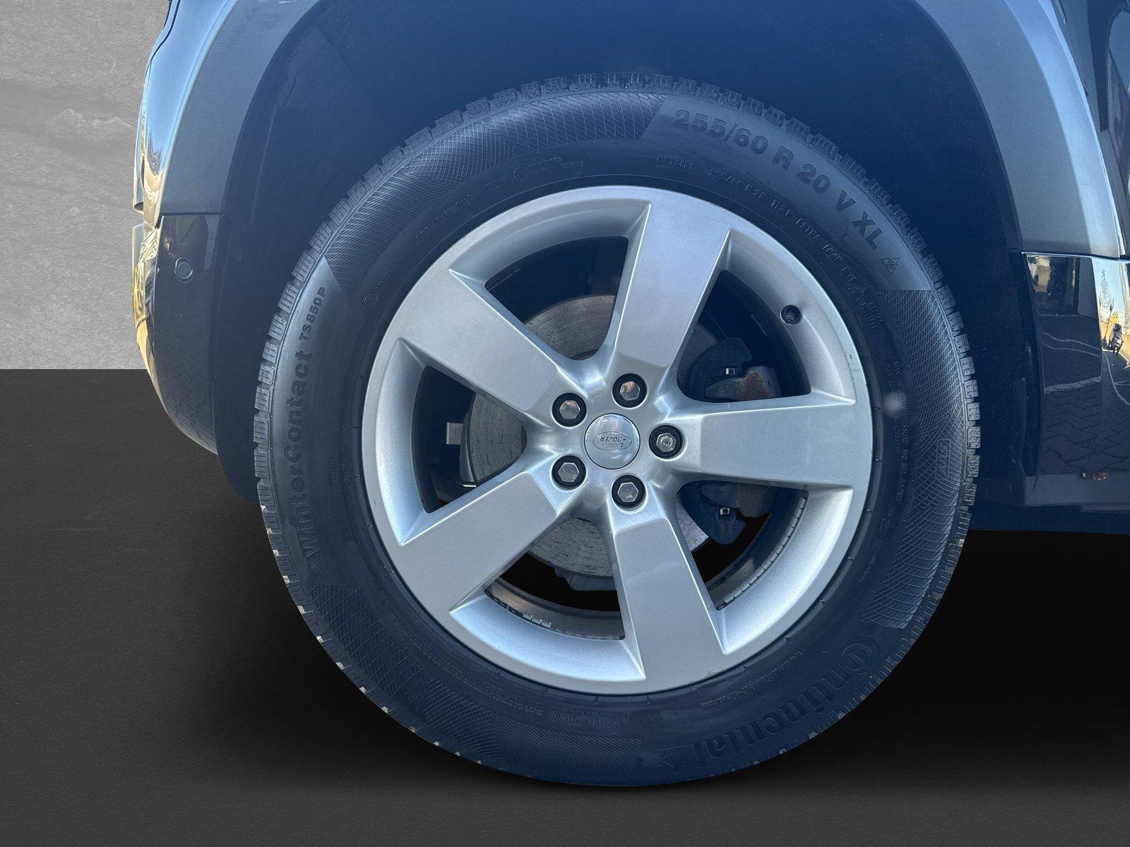 Land Rover Defender 3.0 90 D200 Dynamic HSE