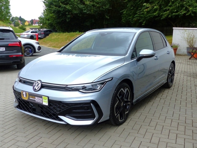 Volkswagen Golf 1.5 eTSI DSG