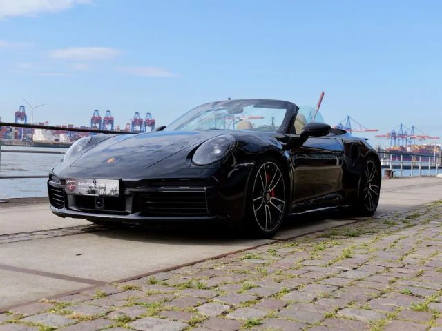 Porsche 992 Cabrio Turbo