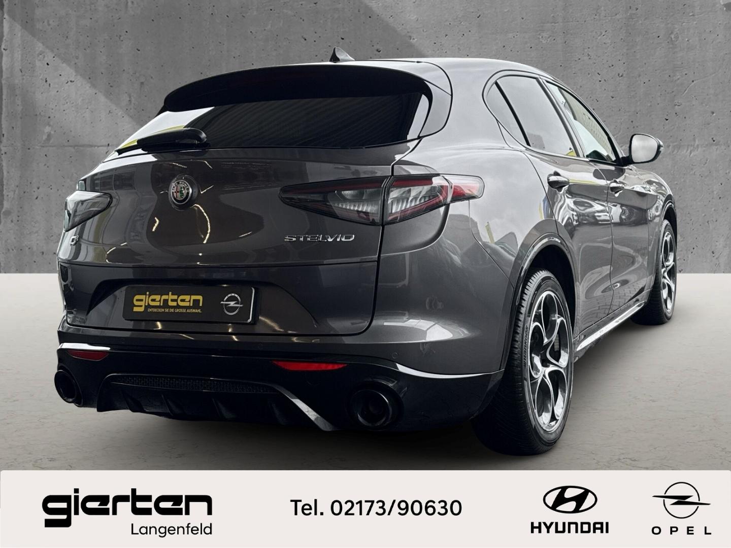 Alfa Romeo Stelvio Q4 Veloce