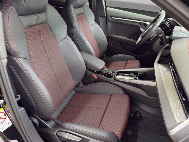 Audi A3 35 TFSI S-Line S-Tronic Sportback