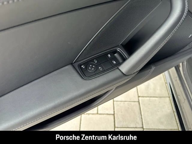 Porsche 992 Carrera Coupé S