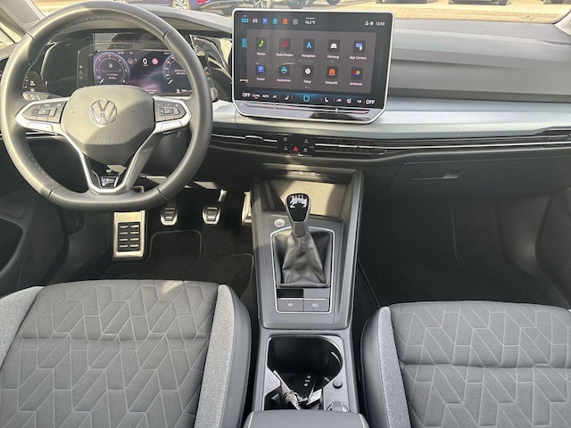 Volkswagen Golf 2.0 l TDI, Navi, Multifunktionskamera, ACC