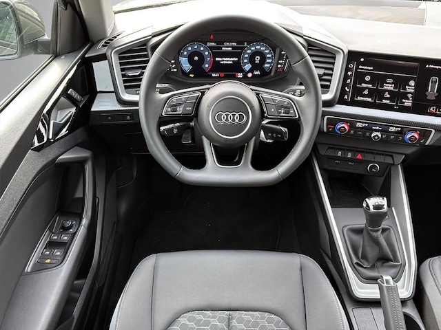 Audi A1 25 TFSI S-Line Sportback