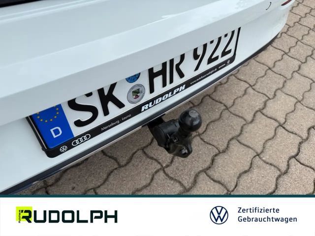 Volkswagen Golf 1.5 TSI Golf VIII