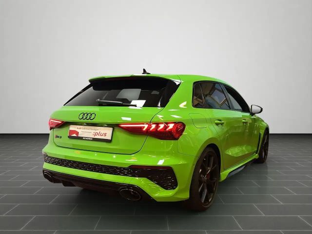 Audi RS3 S-Tronic Sedan