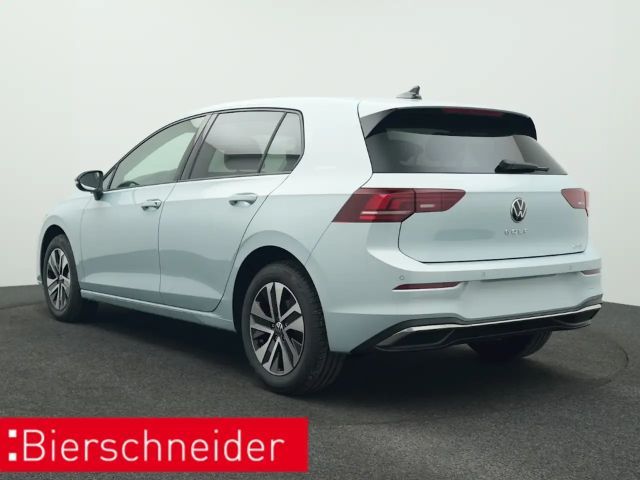 Volkswagen Golf 1.5 eTSI DSG