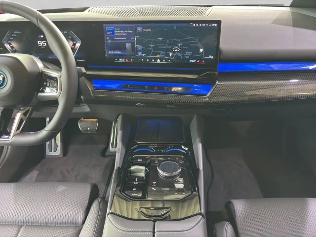 BMW i5 M60 Sedan xDrive