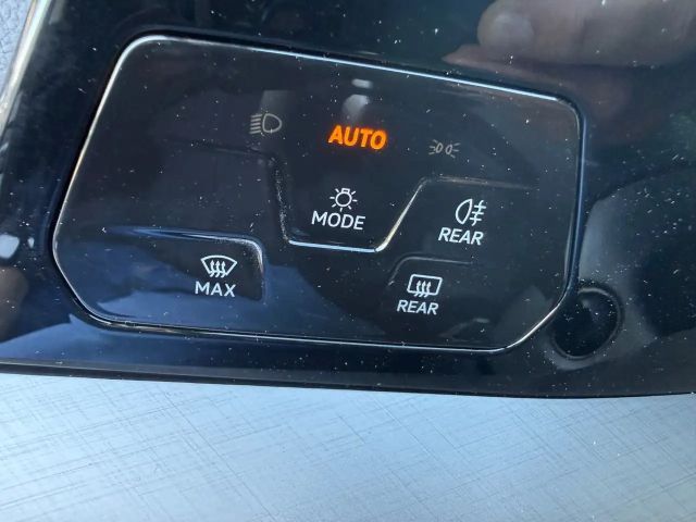 Volkswagen Golf DSG eHybrid