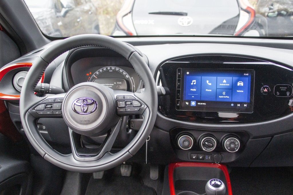 Toyota Aygo X 5-deurs Basis Team D