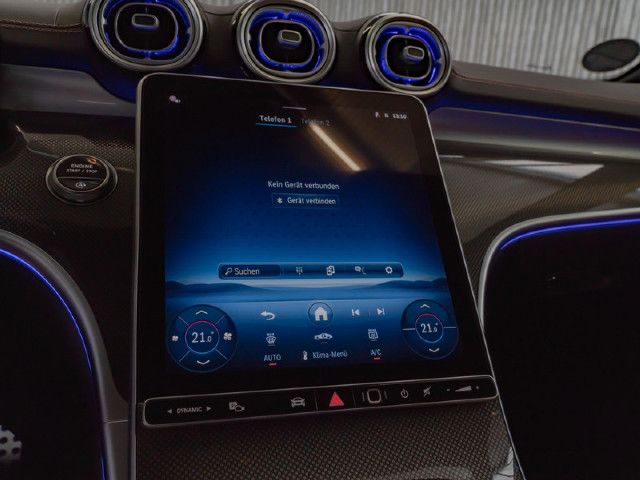 Mercedes-Benz C 200 AMG Line Sedan