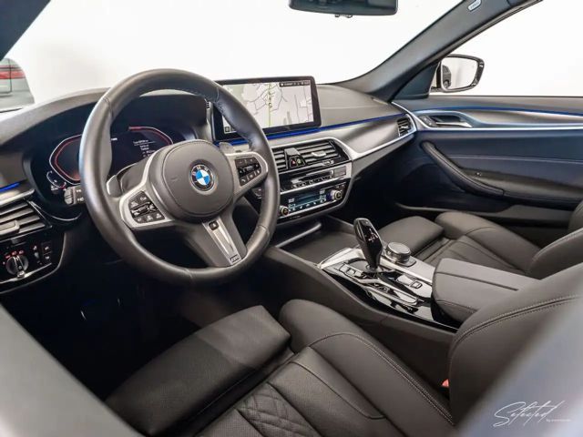 BMW 530 530d M-Sport Touring