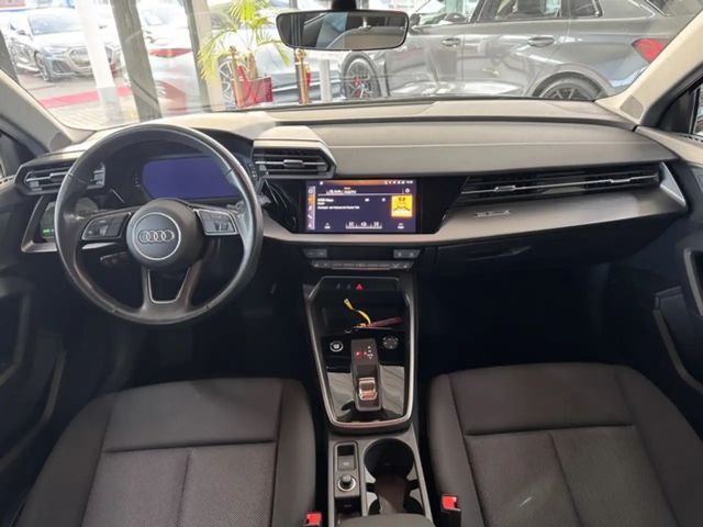 Audi A3 30 TFSI S-Tronic Sedan Sportback