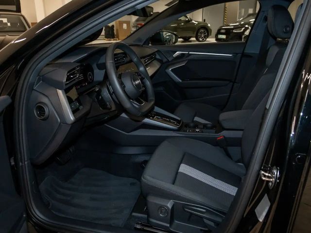 Audi A3 30 TFSI S-Tronic Sedan