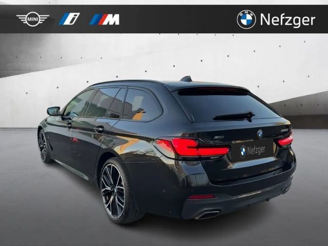 BMW 540 540d M-Sport Touring xDrive