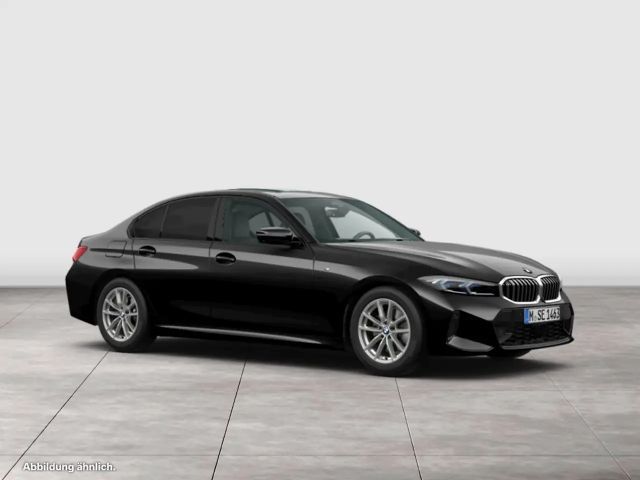 BMW 330 330i M-Sport Sedan xDrive