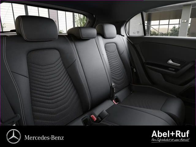 Mercedes-Benz A 180 Progressive