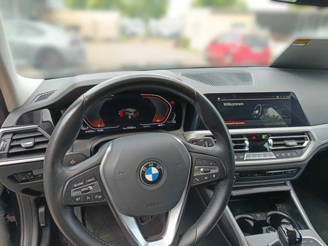BMW 320 320i Advantage pakket Touring