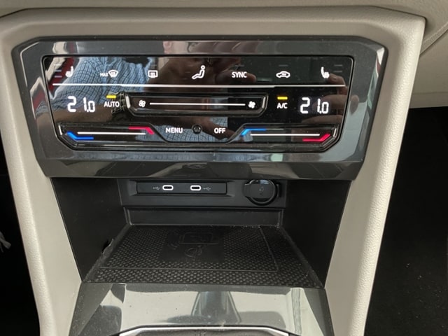 Volkswagen Tiguan 2.0 TSI DSG