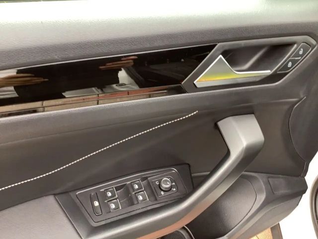 Volkswagen T-Roc 1.0 TSI R-Line