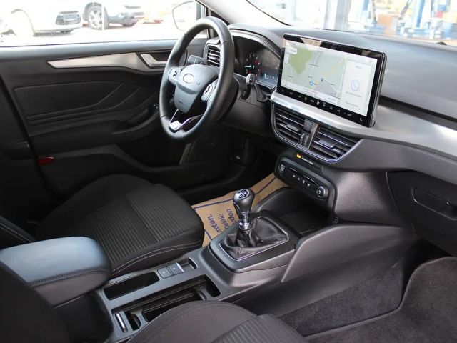 Ford Focus EcoBoost Titanium Wagon