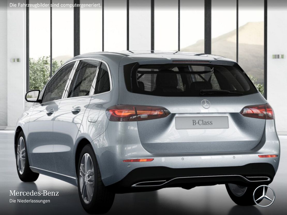 Mercedes-Benz B 220 4MATIC Sedan