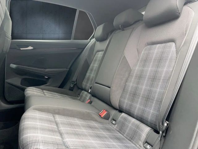 Volkswagen Golf 2.0 TDI DSG GTD