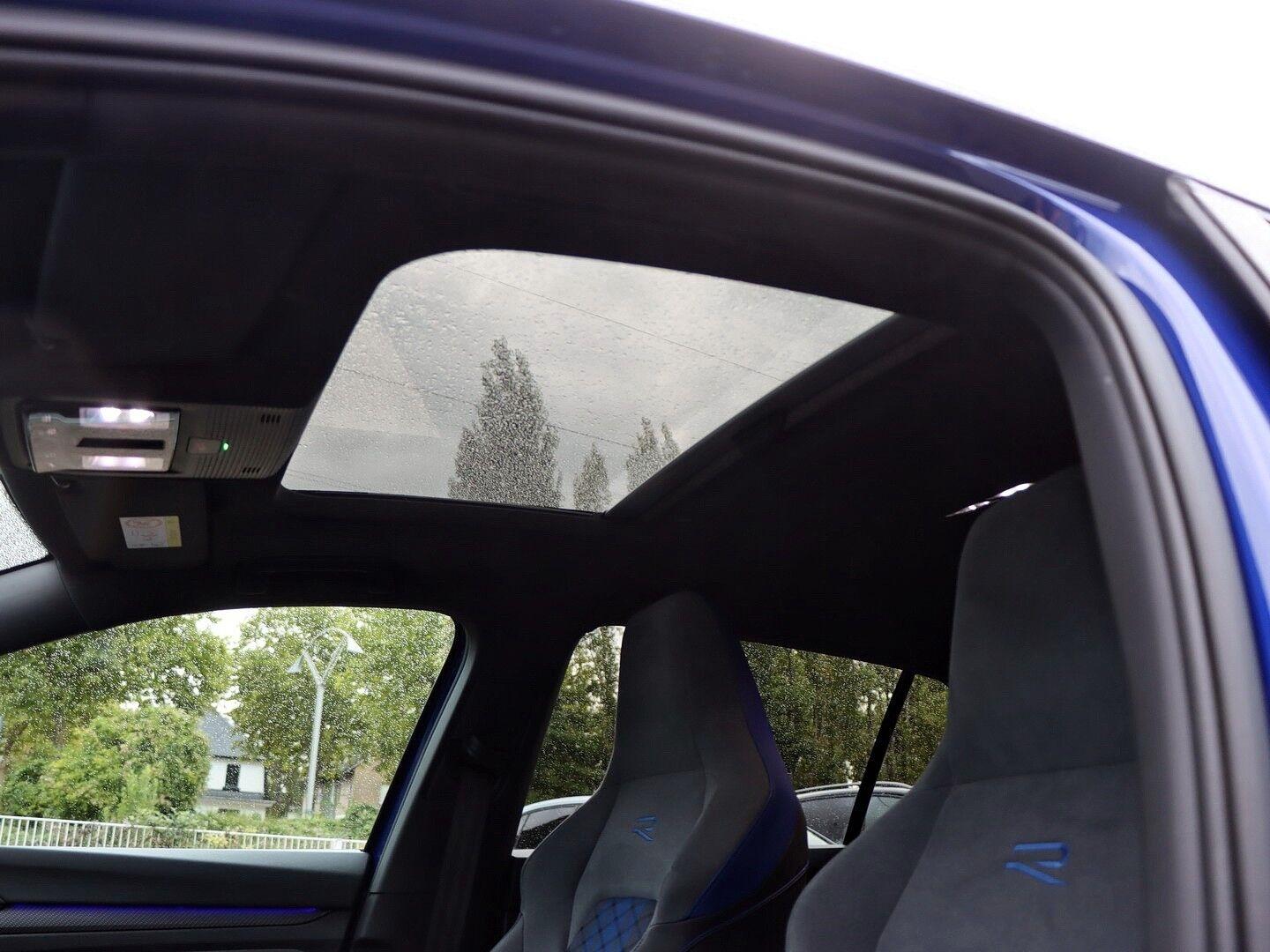 Volkswagen Golf 2.0 TSI DSG Golf VIII Plus