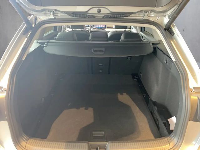 Volkswagen Golf Business Variant