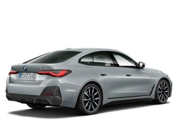 BMW i4 Coupé Gran Coupé Sedan eDrive40