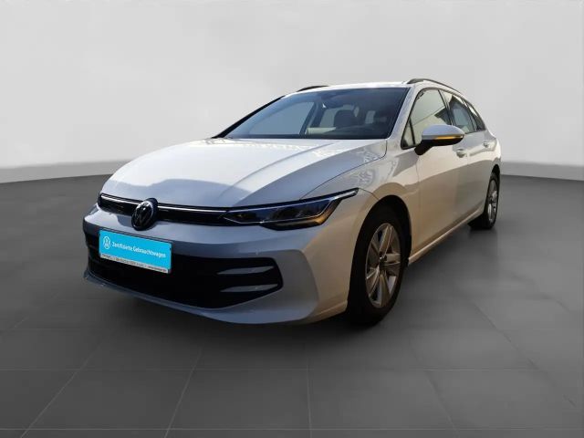 Volkswagen Golf 1.5 TSI Life Variant